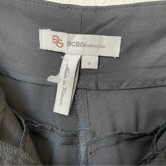 BCBG Sheer Capri Breezy Summer Pants Size 4 - Picture 8 of 15